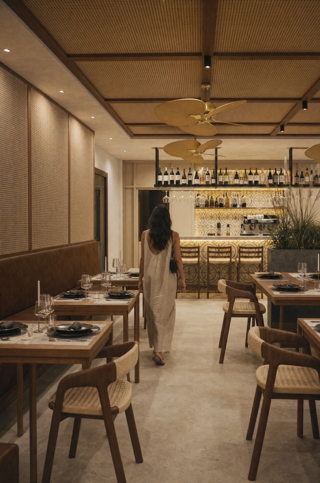 Stambena zgrada s restoranom, Sv. Ivan, Krk – restoran, pogled na salu